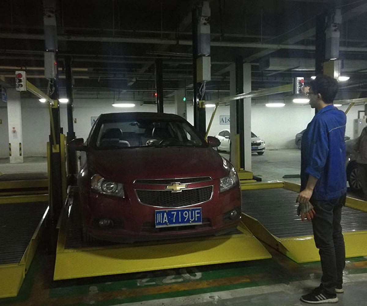 廣西4柱立體停車設備拆除