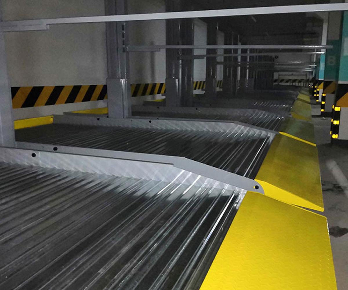 家用簡易類機械停車過驗收.jpg